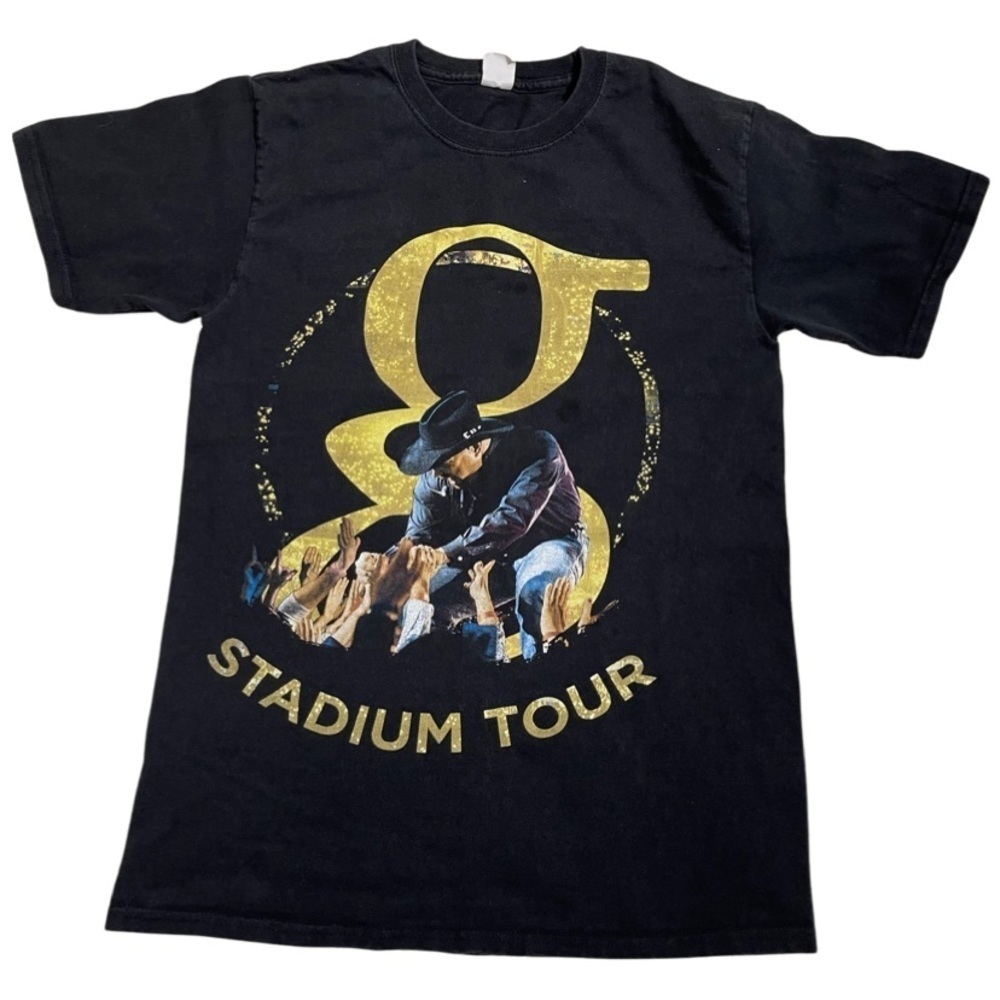 Garth Brooks graphic 2019 Stadium Tour country band t-shirt size Small in black